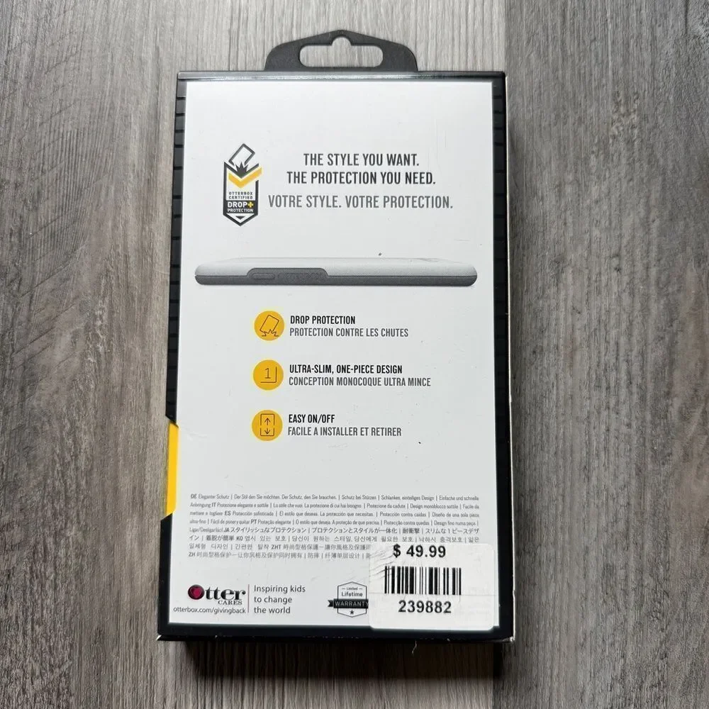OtterBox iPhone 11 Pro Phone Case Black With Magnet Attached